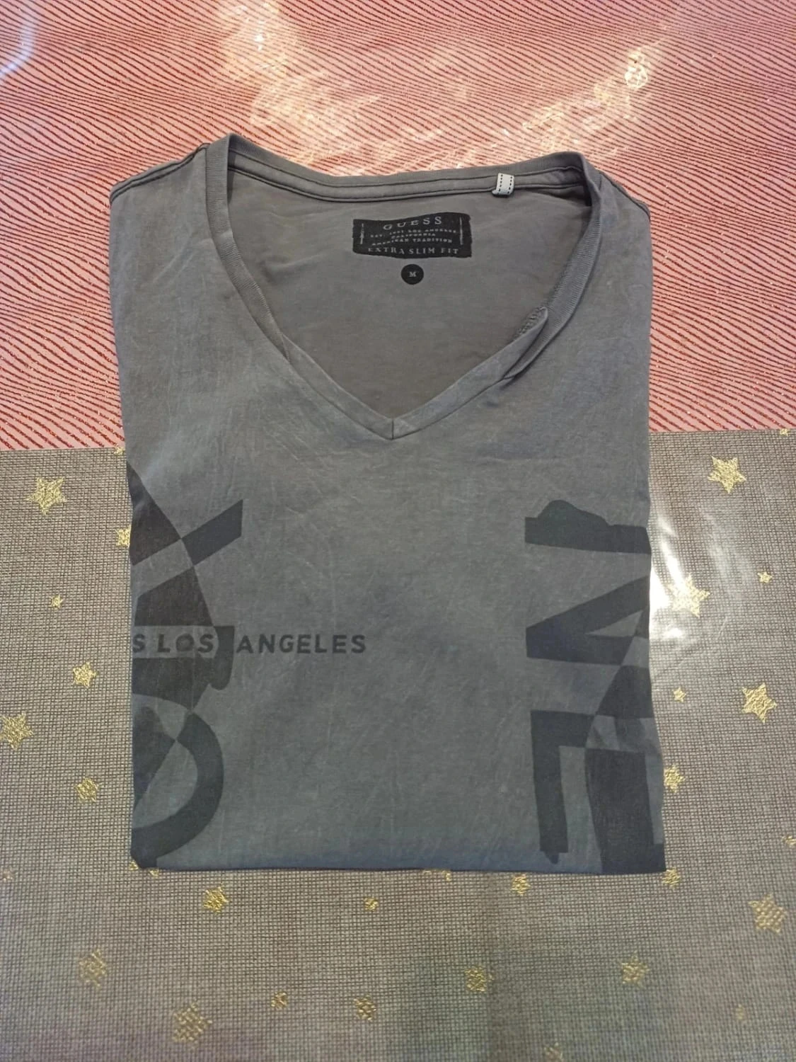 Tee shirt guess taille M
